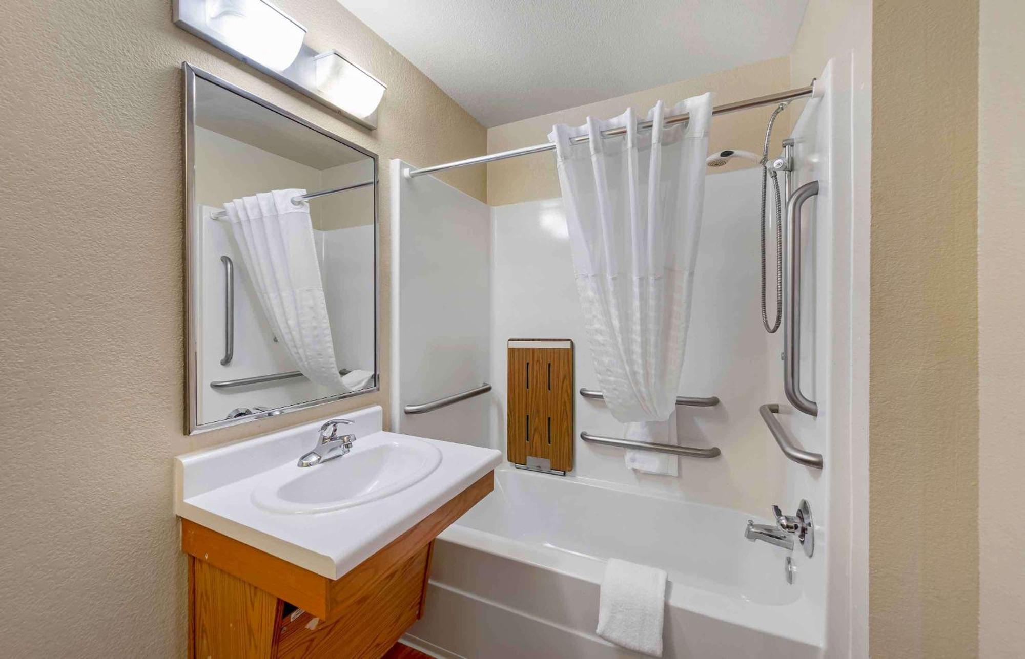 Extended Stay America Select Suites - Wichita - South Exteriör bild