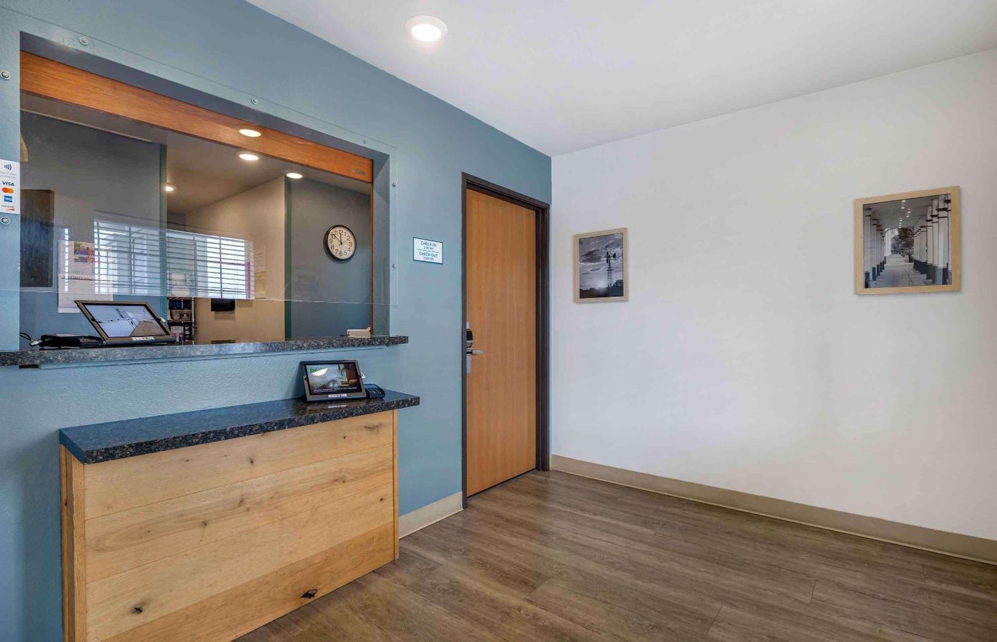 Extended Stay America Select Suites - Wichita - South Exteriör bild