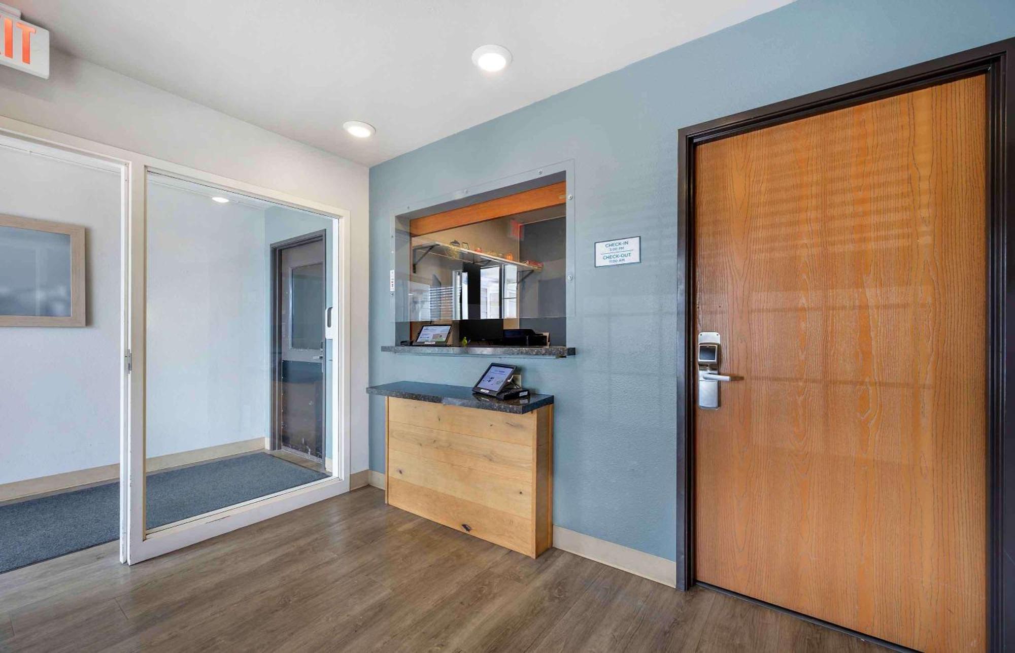Extended Stay America Select Suites - Wichita - South Exteriör bild